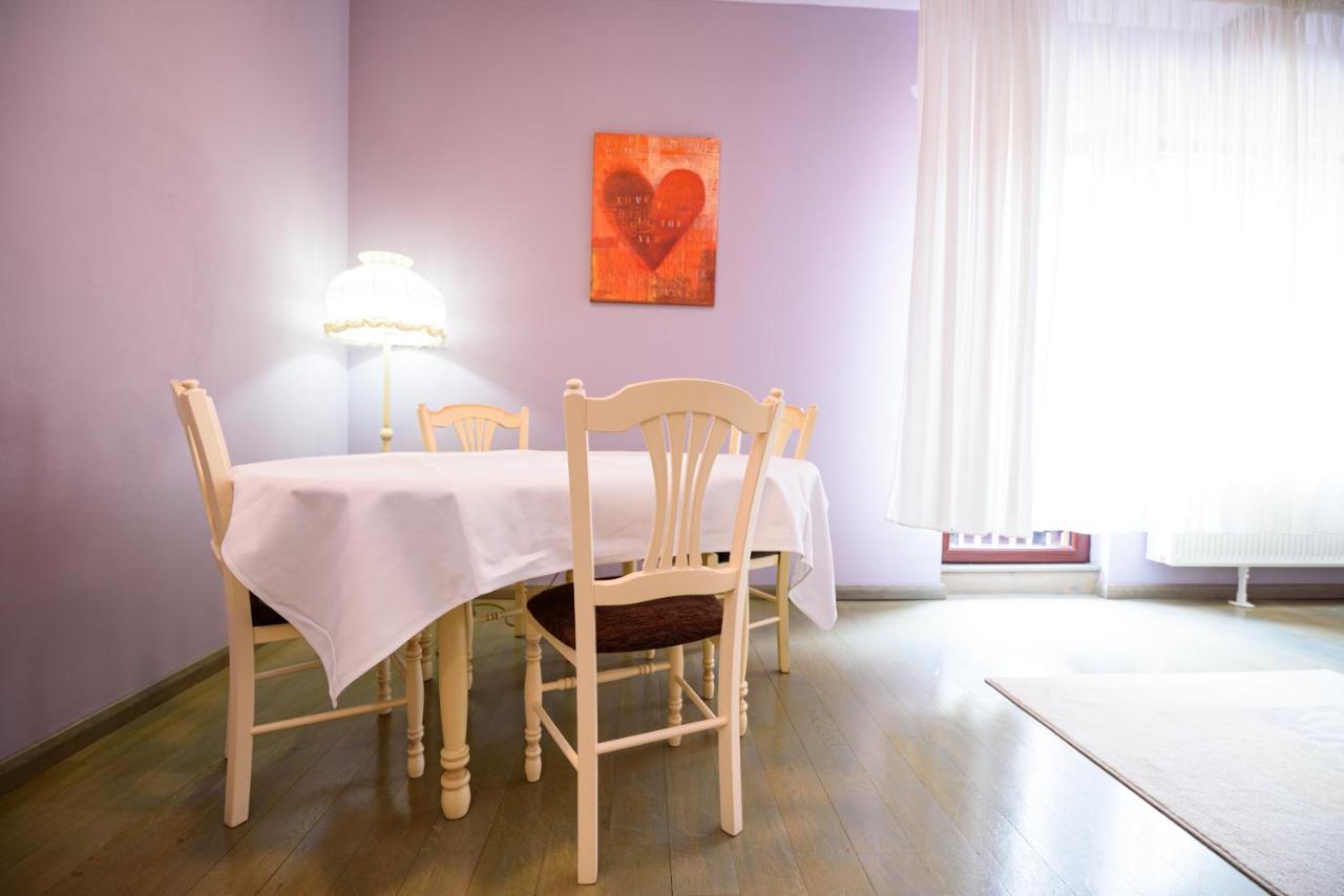 Boutique Hotel Casa Emil โปยานาบราซอฟ ภายนอก รูปภาพ